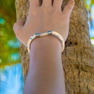 NWT Legend Bracelet Save the Coral